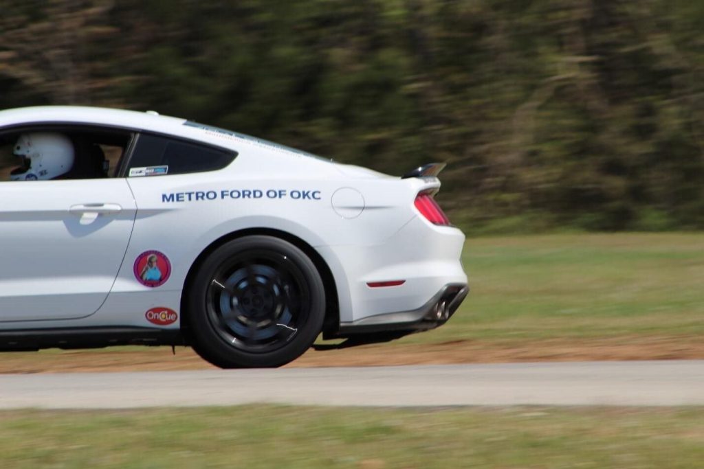 A racing mustang