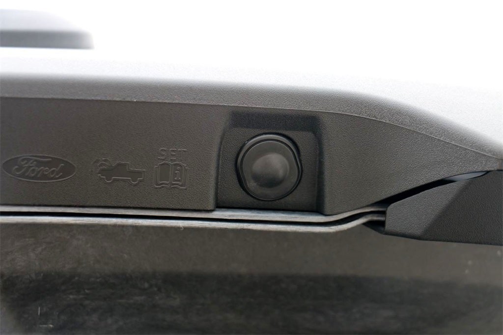 2025 Ford F-150 Lightning Flash™