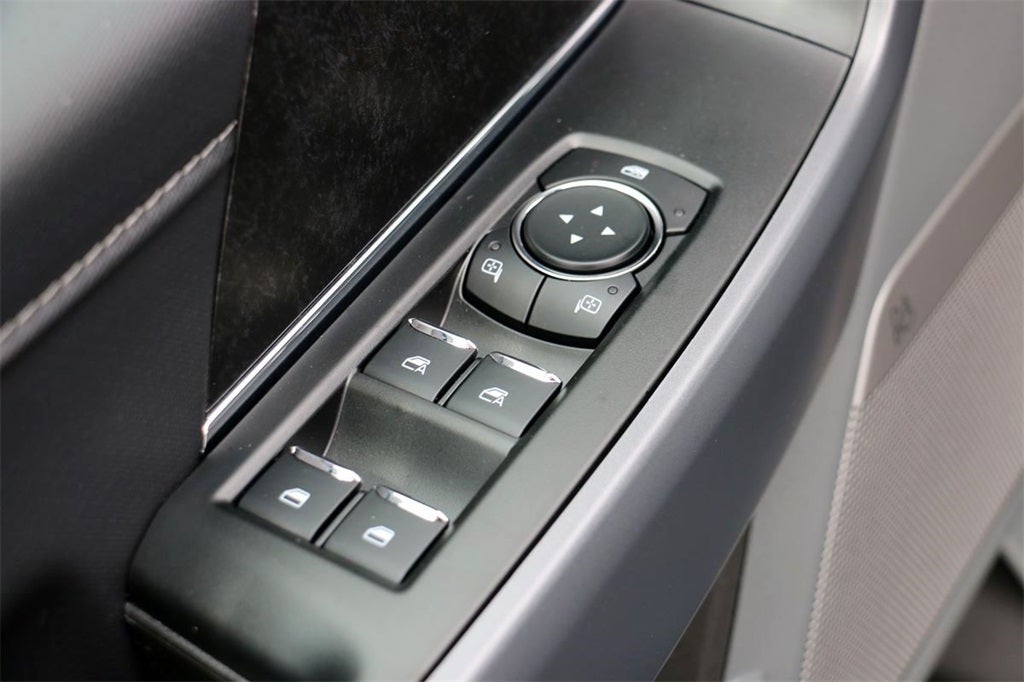 2025 Ford F-150 Lightning Flash™