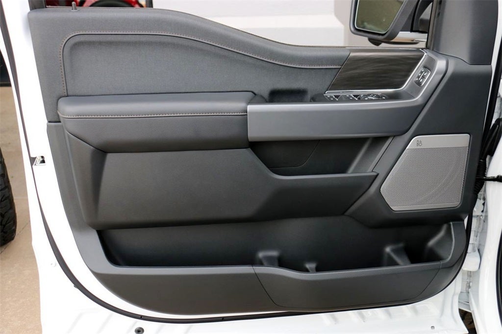 2025 Ford F-150 Lariat®