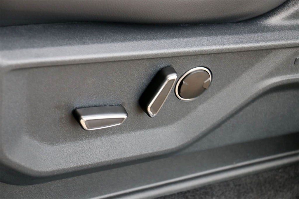 2025 Ford F-150 Lariat®