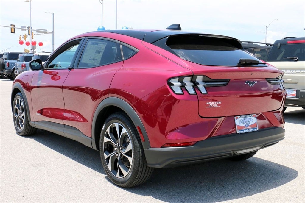 2025 Ford Mustang Mach-E Select