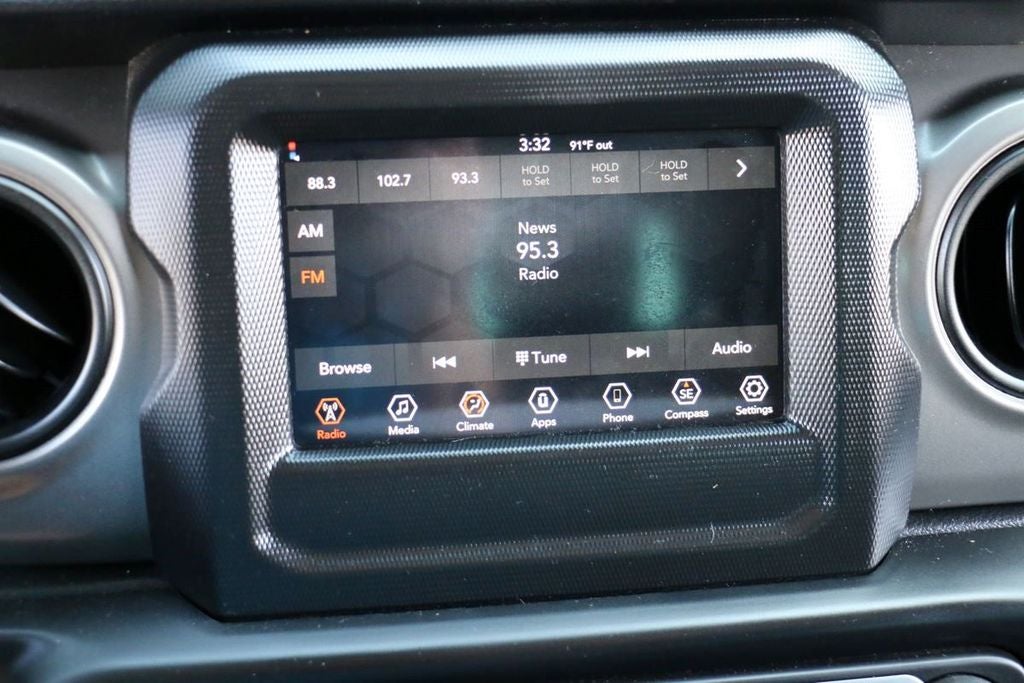 2022 Jeep Wrangler Sport