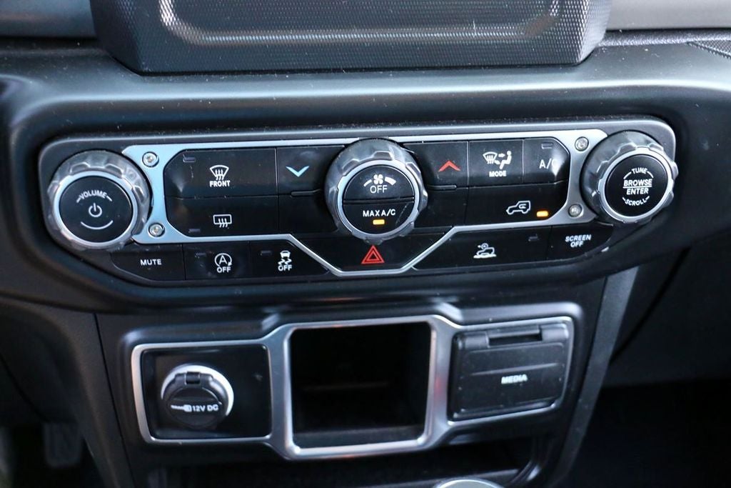 2022 Jeep Wrangler Sport