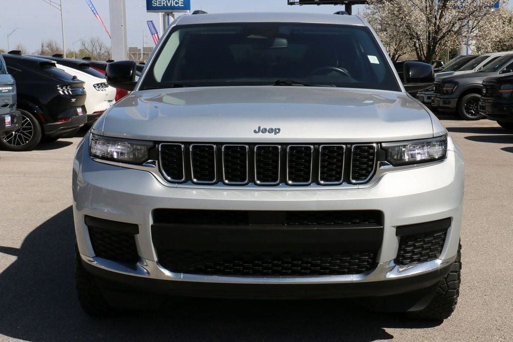 2022 Jeep Grand Cherokee L Laredo