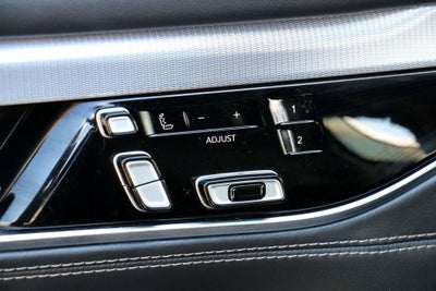 2022 Jeep Grand Wagoneer Series II