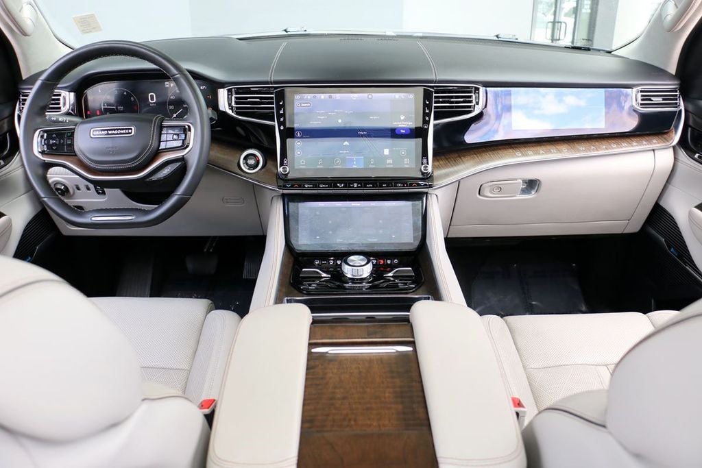 2023 Jeep Grand Wagoneer Series II