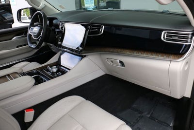 2023 Jeep Grand Wagoneer Series II