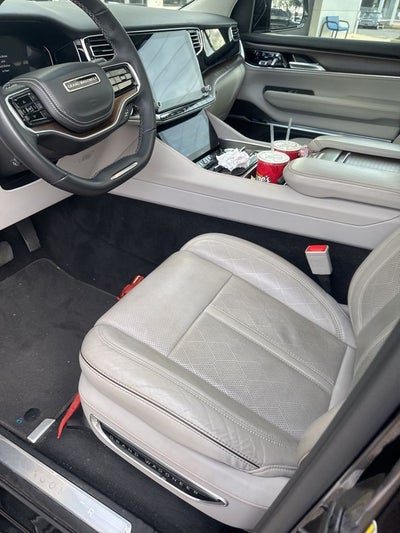 2023 Jeep Grand Wagoneer Series II