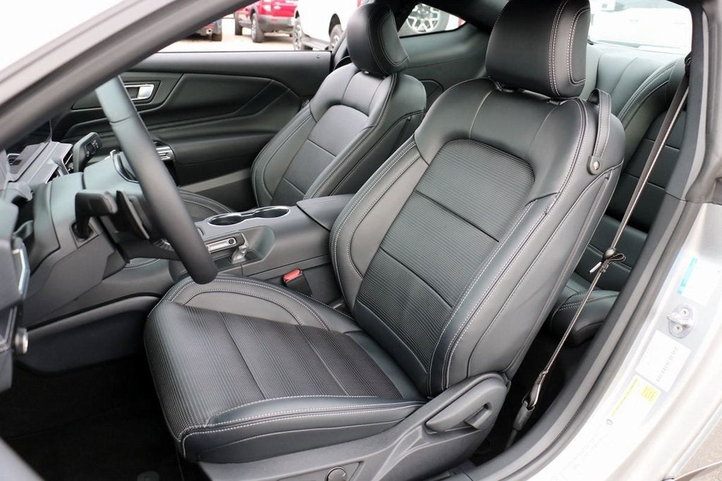 2025 Ford Mustang GT Premium RTR SPEC 3