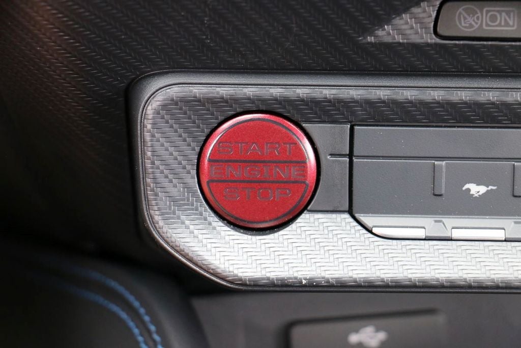 2026 Ford Mustang Dark Horse