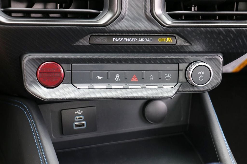 2026 Ford Mustang Dark Horse