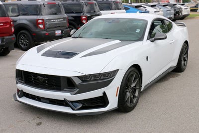 2026 Ford Mustang Dark Horse
