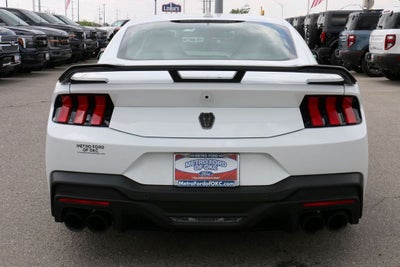 2026 Ford Mustang Dark Horse