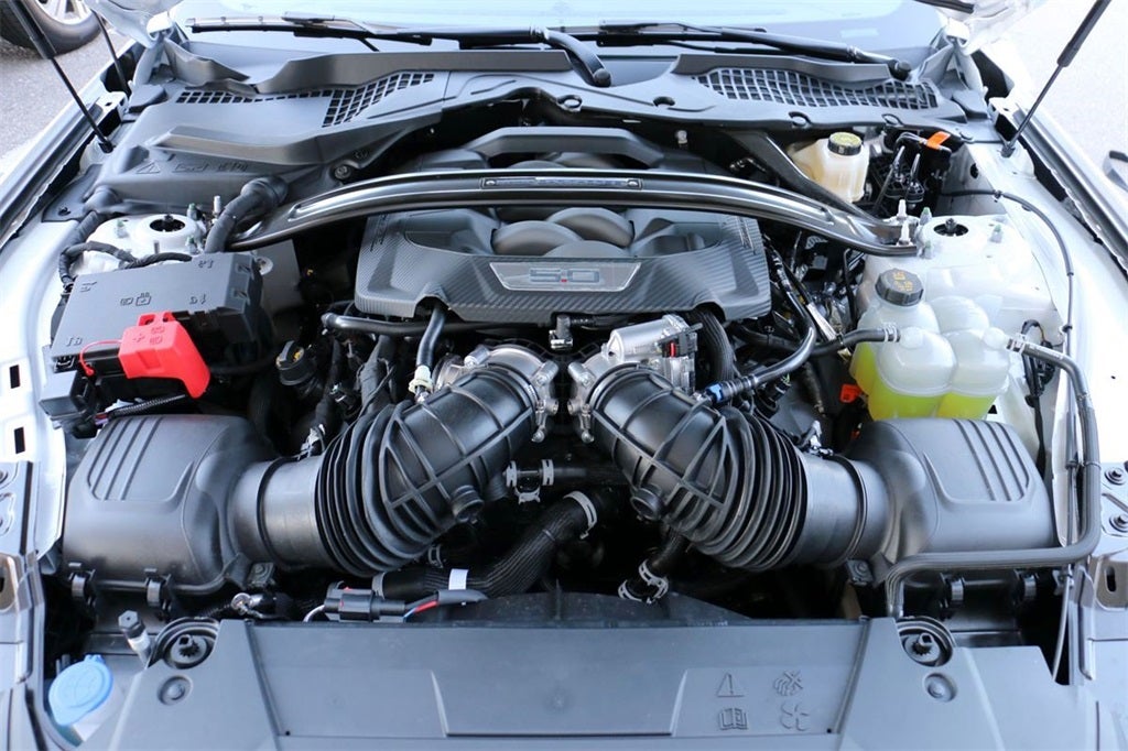 2025 Ford Mustang Dark Horse