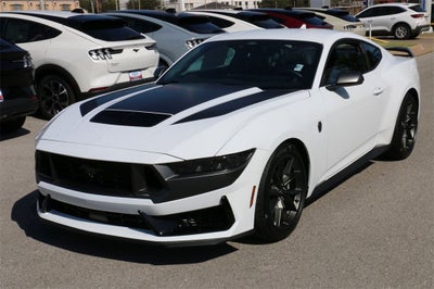 2025 Ford Mustang Dark Horse