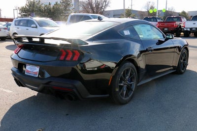 2026 Ford Mustang Dark Horse
