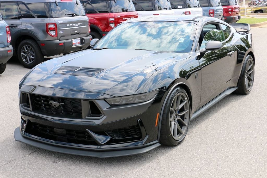 2026 Ford Mustang Dark Horse