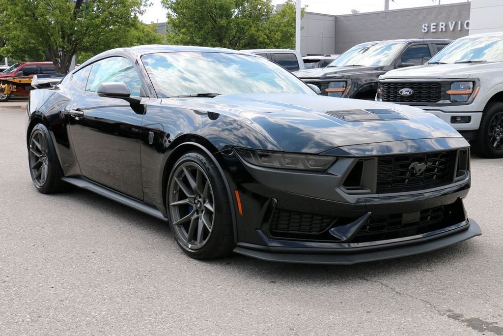 2026 Ford Mustang Dark Horse