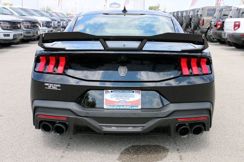 2026 Ford Mustang Dark Horse