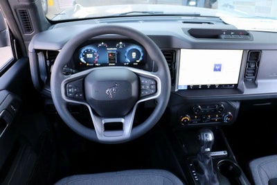 2026 Ford Bronco Base Custom