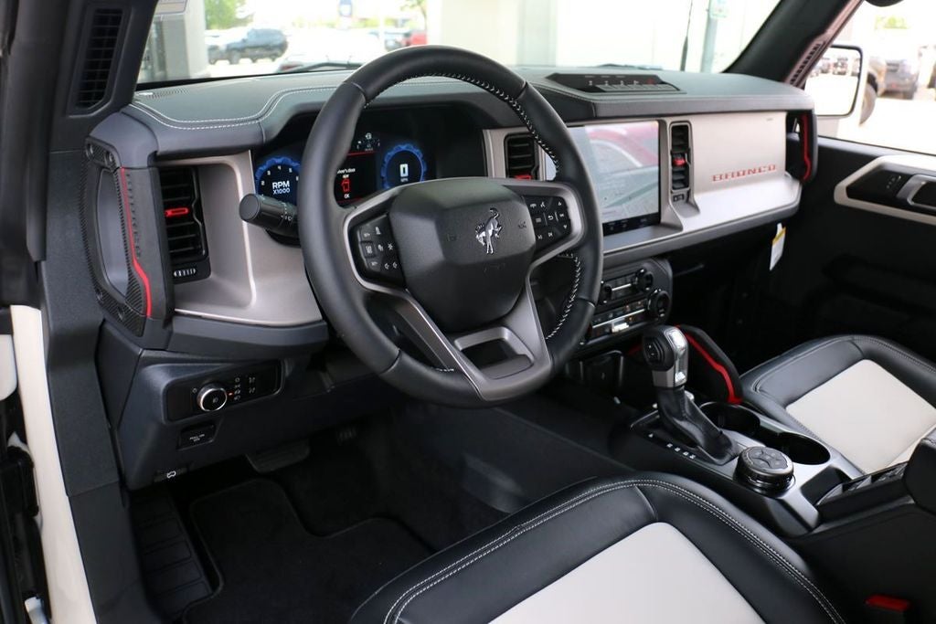 2026 Ford Bronco Outer Banks 60th Anniversary Package