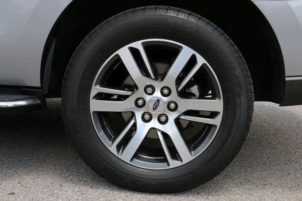 2022 Ford Expedition XLT