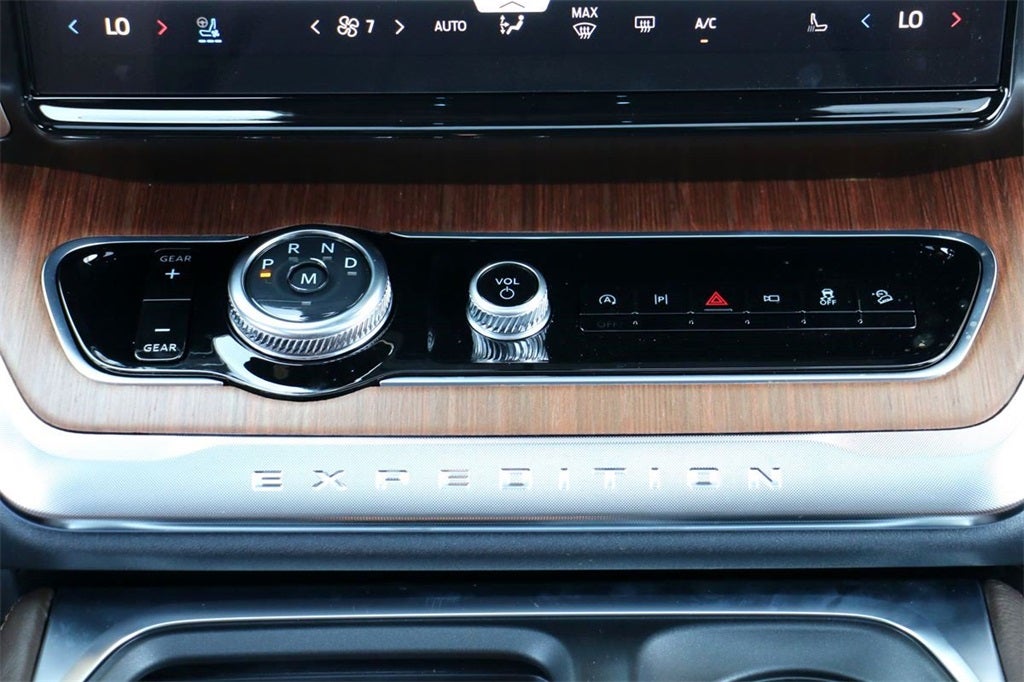 2025 Ford Expedition King Ranch