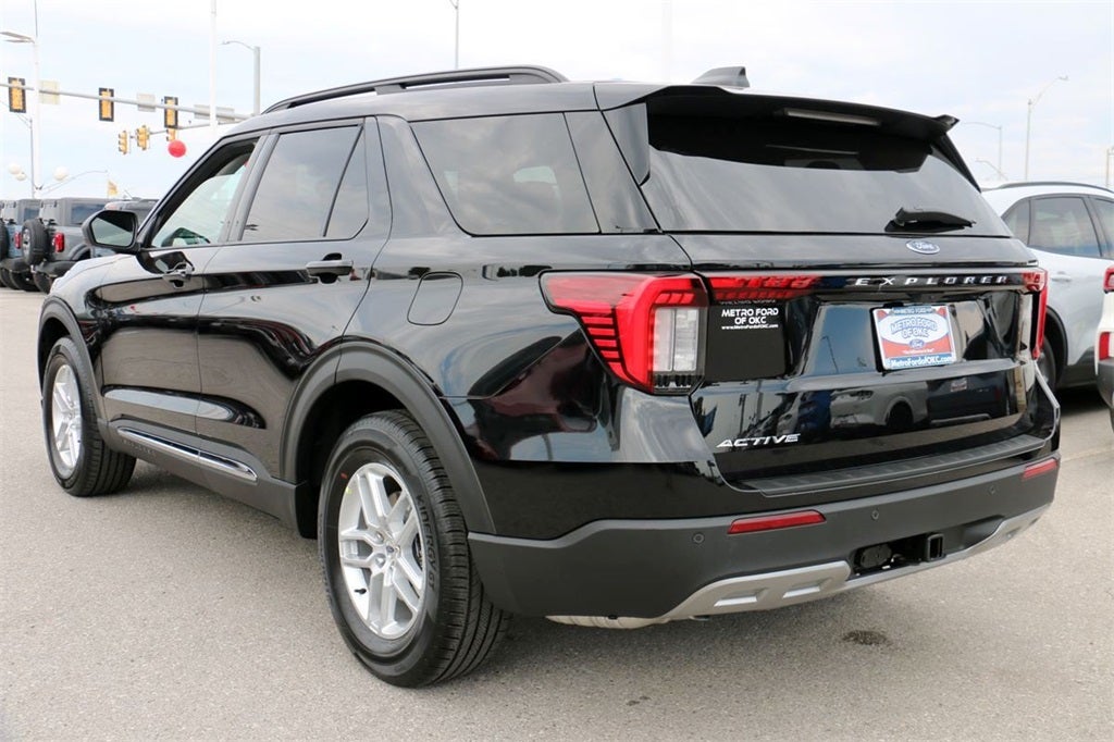 2025 Ford Explorer Active