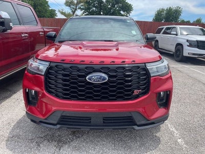 2025 Ford Explorer ST