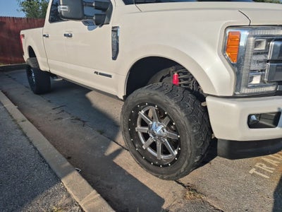 2017 Ford F-250SD Platinum