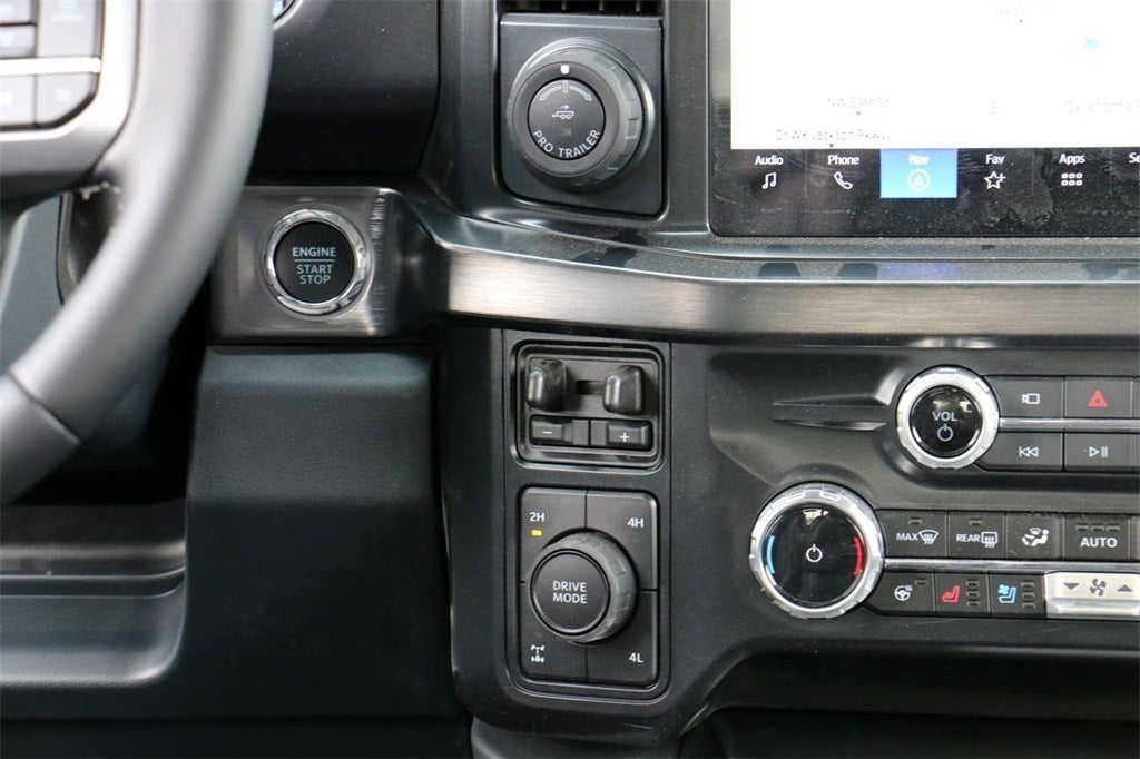 2026 Ford F-250SD Lariat BLACK WIDOW