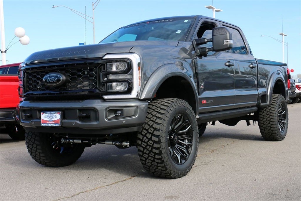2026 Ford F-250SD Lariat BLACK WIDOW