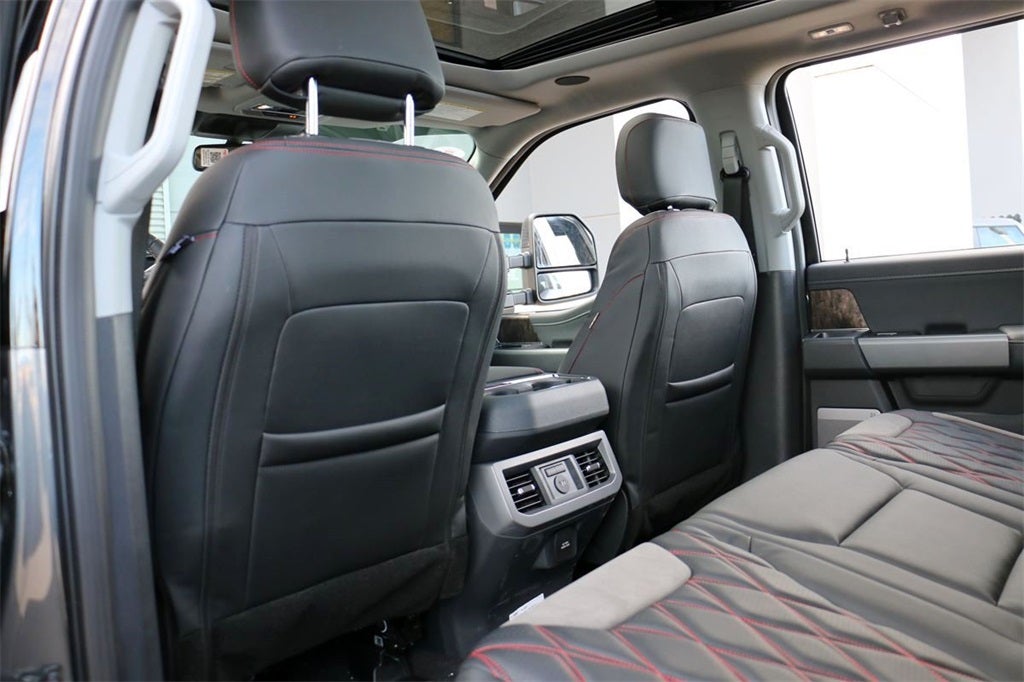 2026 Ford F-250SD Lariat BLACK WIDOW