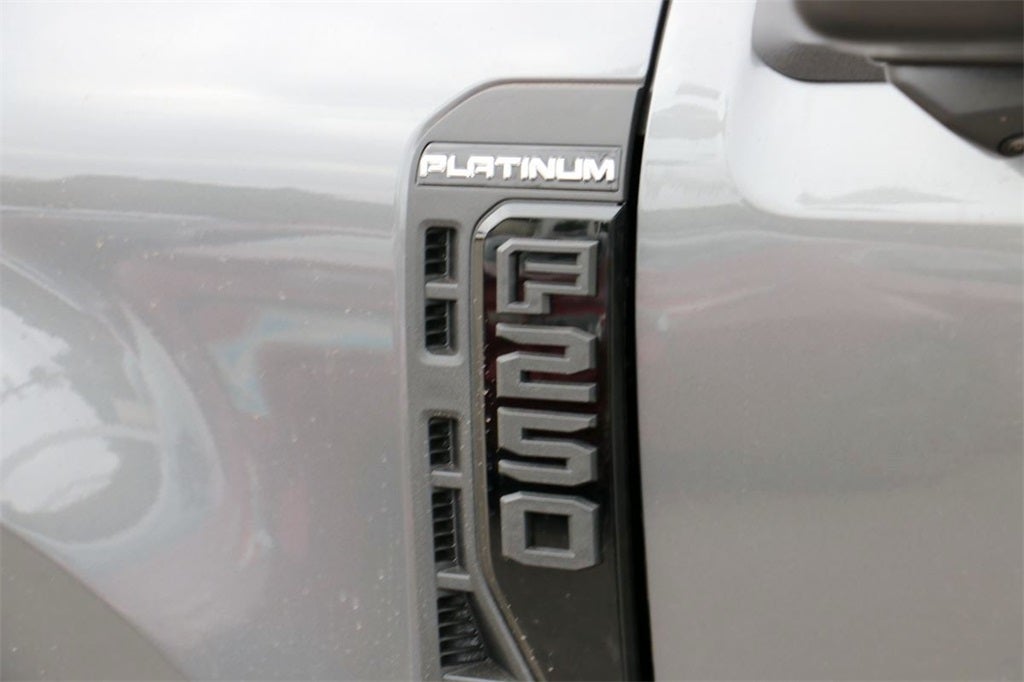 2026 Ford F-250SD Platinum Tremor
