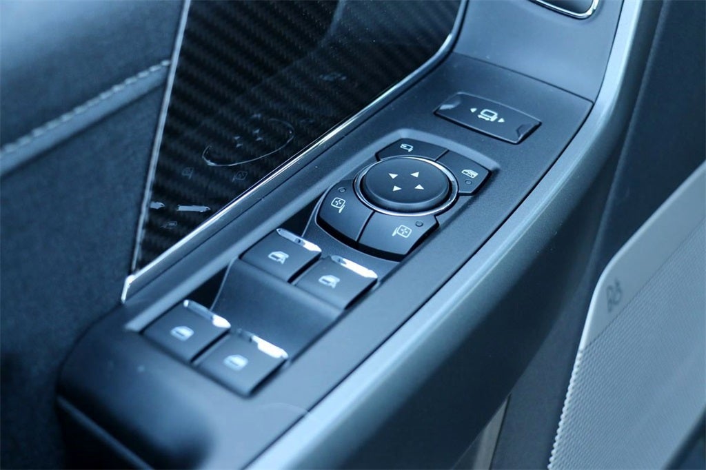 2026 Ford F-250SD Lariat ROUSH