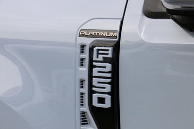 2025 Ford F-250SD Platinum