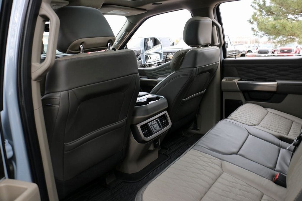 2025 Ford F-250SD Platinum