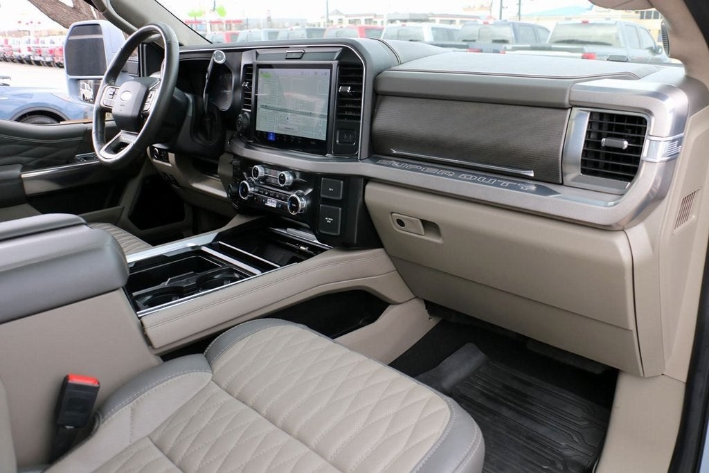 2025 Ford F-250SD Platinum