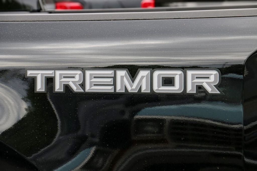 2026 Ford F-250SD Lariat Tremor