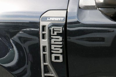 2024 Ford F-250SD Lariat Black Appearance