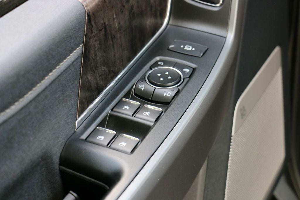 2025 Ford F-250SD Lariat