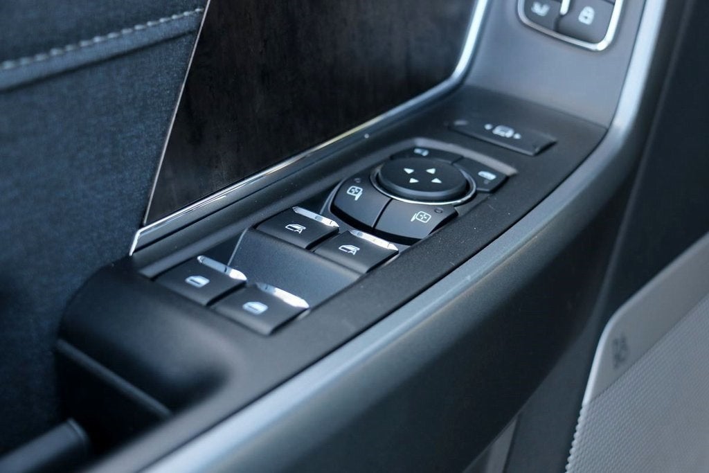 2026 Ford F-250SD Lariat BLACK WIDOW