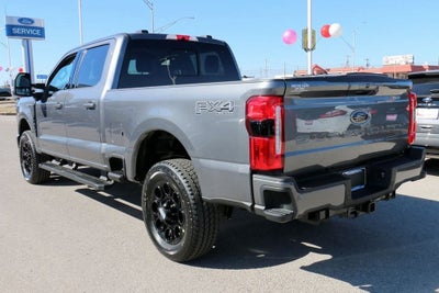 2024 Ford F-250SD Lariat Black Appearance Package