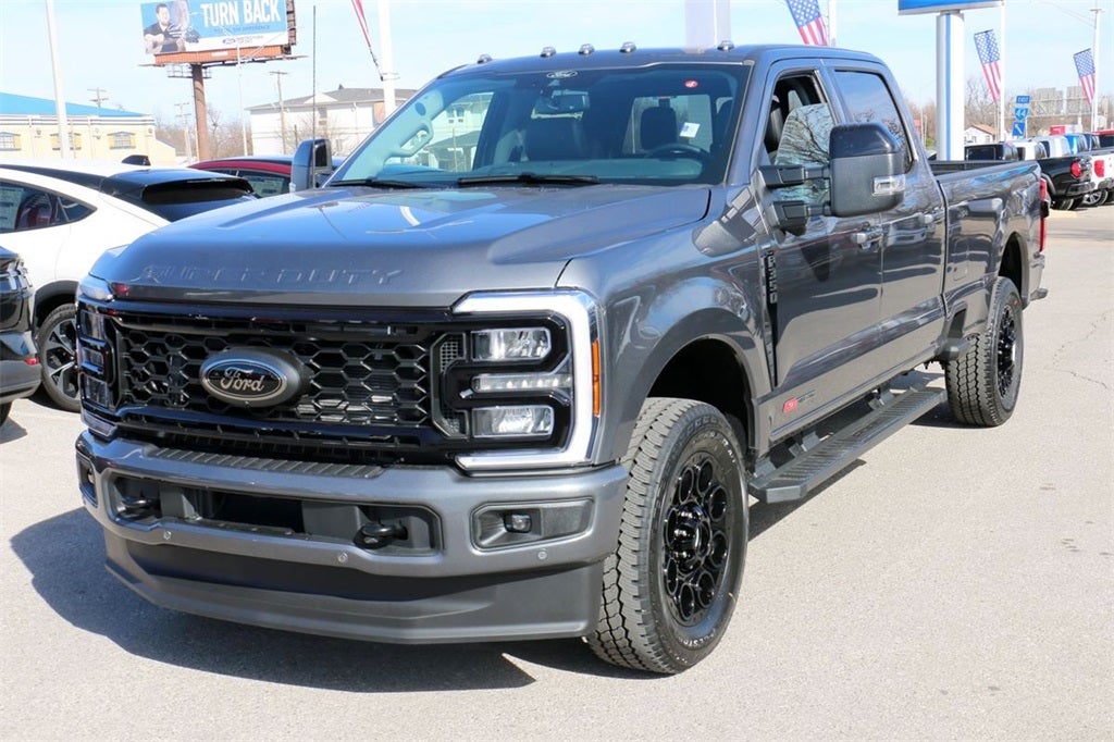 2026 Ford F-350SD Lariat