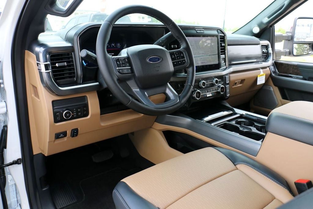2026 Ford F-350SD Lariat