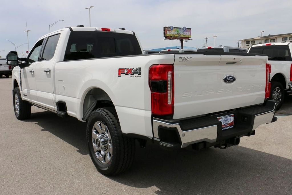 2026 Ford F-350SD Lariat