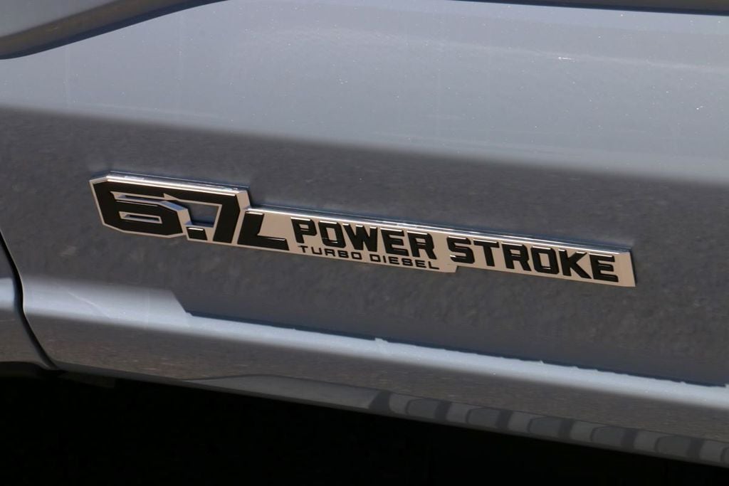2026 Ford F-350SD Lariat DRW