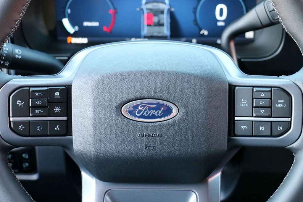 2026 Ford F-350SD Lariat DRW