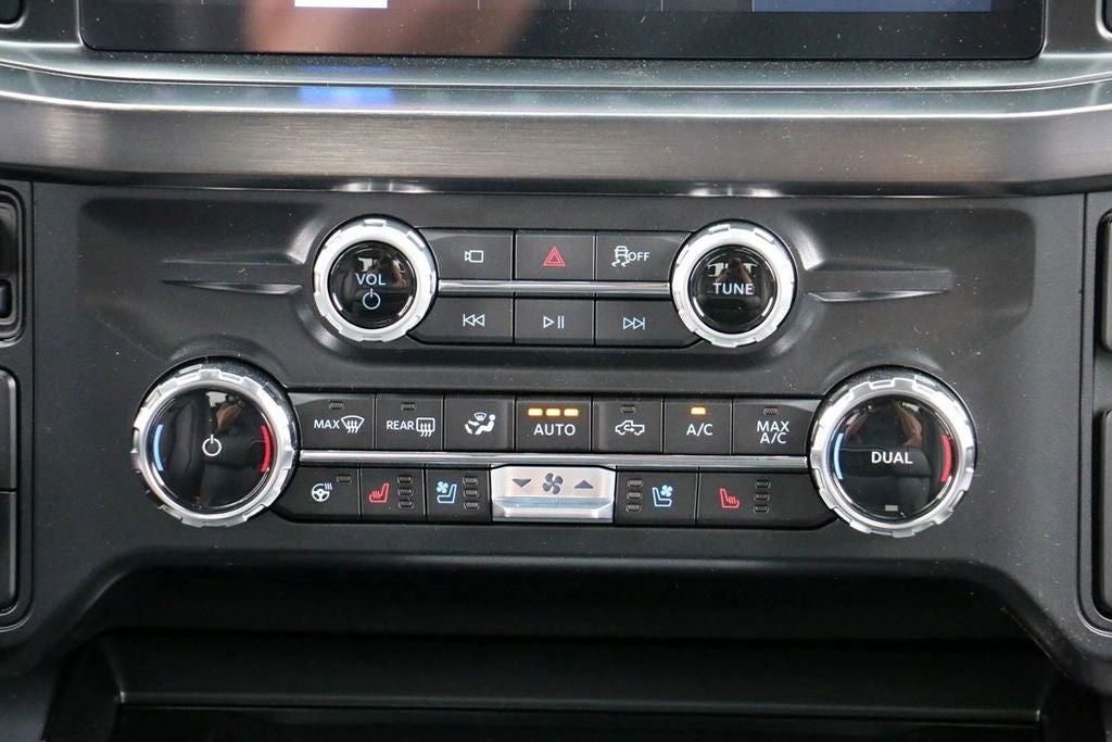 2026 Ford F-350SD Lariat DRW NITE EDITION